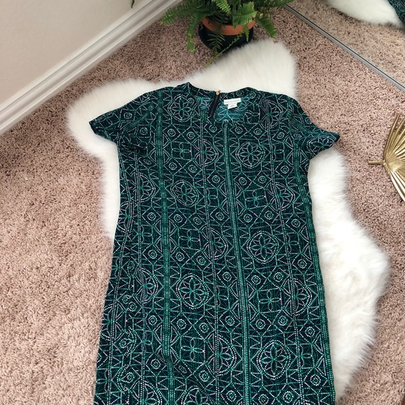 Shift Dress - Picture 3 of 4